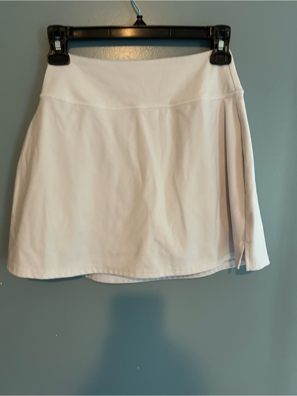 DSG White Athletic Mini Skirt with Side Slit